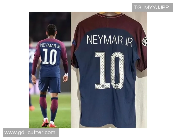 我想购买足球明星的球衣和周边商品来表达我的支持和热爱